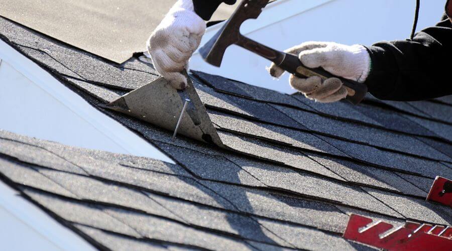 Expert Emergency Roof Repairs services in Massapequa Park, NY